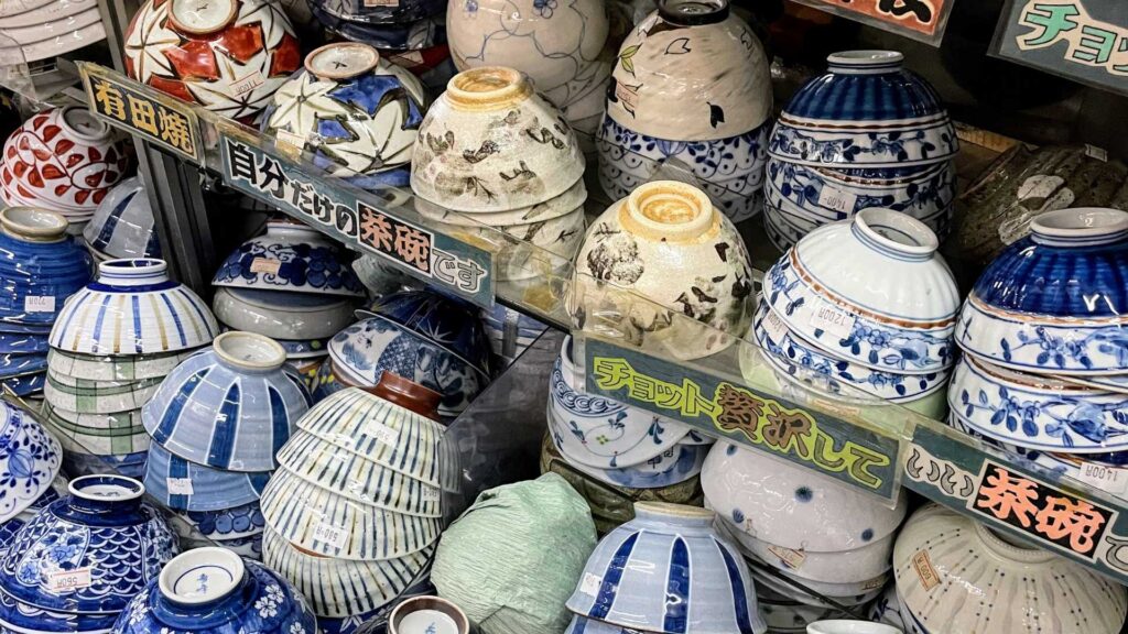 Best souvenirs from Japan, top souvenirs from Japan, good souvenirs from Japan, popular souvenirs from Japan, things you can only buy in Japan, souvenirs you can only buy in Japan, where to buy souvenirs from Japan, souvenirs Japan, souvenirs Tokyo